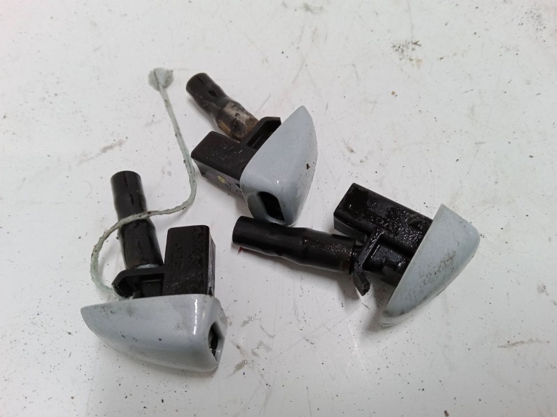 Recambio de eyectores para volvo v40 hatchback (525) d2 referencia OEM IAM   