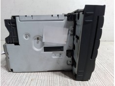 Recambio de radio para mercedes-benz clase e (w211) e 200 cdi (211.007) referencia OEM IAM A2118702889  MF2770 2