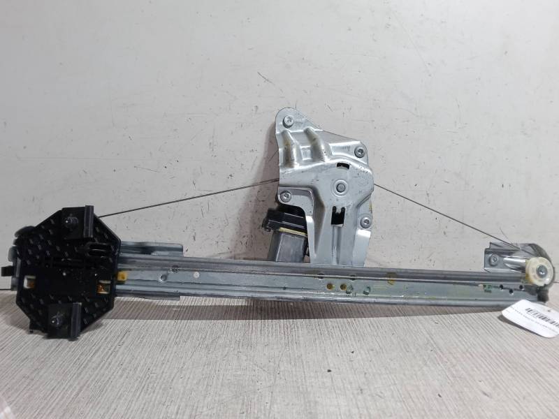 ELEVALUNAS ELECTRICO DELANTERO DERECHO 