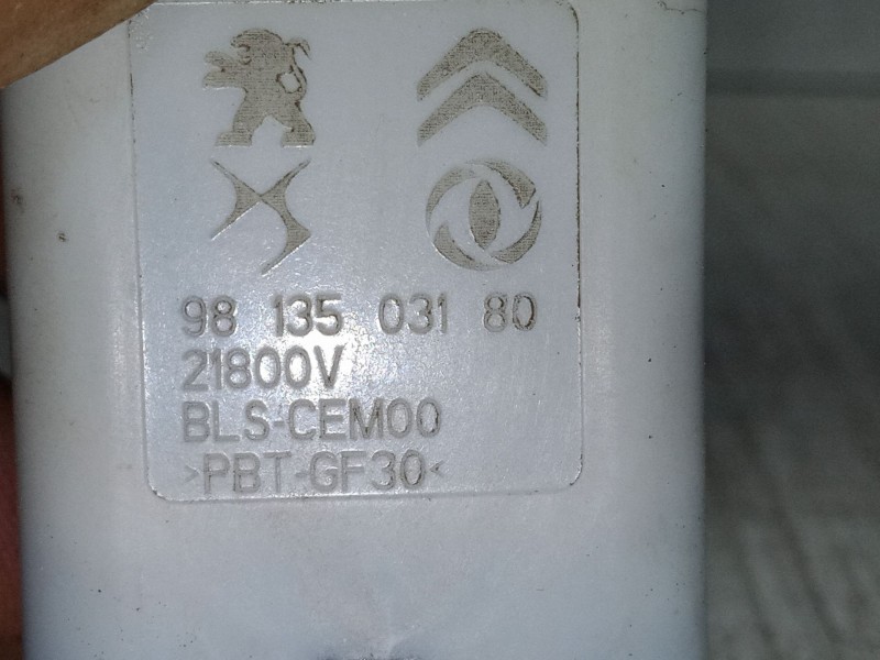 Recambio de interruptor freno para fiat scudo furgoneta 1.5 multijet 120 (506) referencia OEM IAM 9813503180  