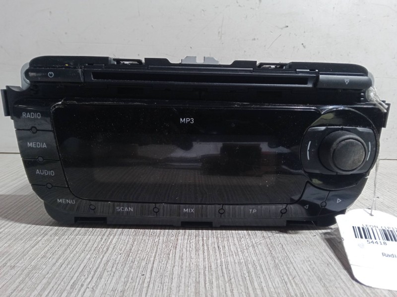 Recambio de radio para seat leon (1p1) 1.9 tdi referencia OEM IAM   