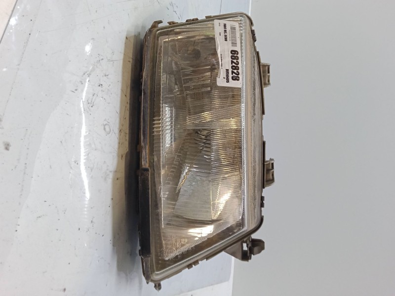 Recambio de faro derecho para saab 9-3 (ys3d) 2.2 tid referencia OEM IAM   