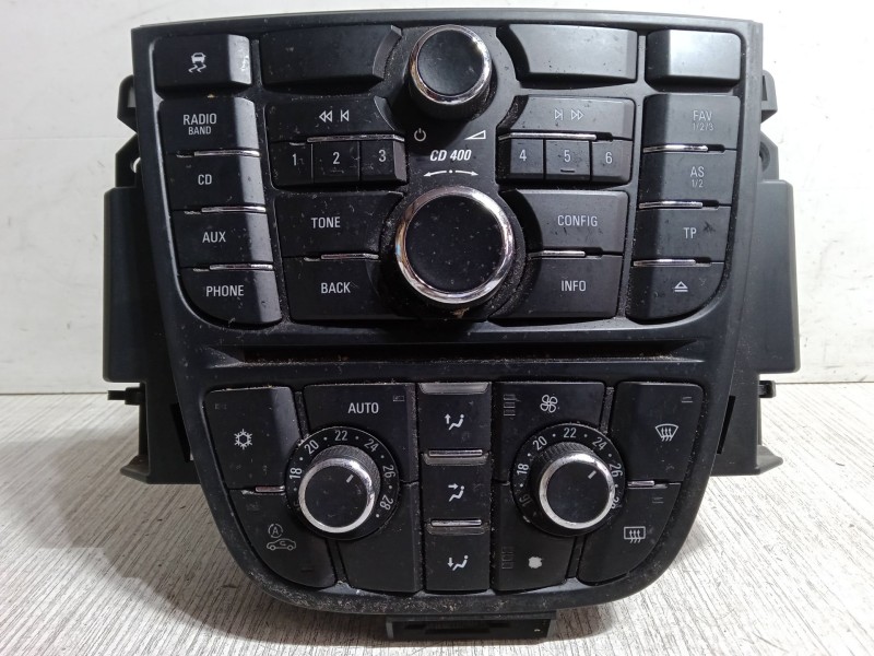 Recambio de radio para opel astra j (p10) 1.7 cdti (68) referencia OEM IAM 20983513  