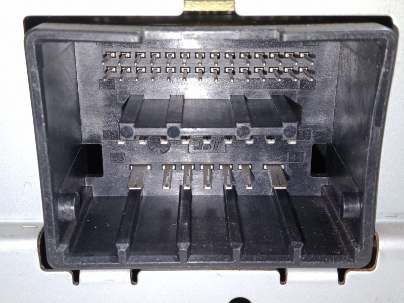 Recambio de radio para opel astra j (p10) 1.7 cdti (68) referencia OEM IAM 20983513  