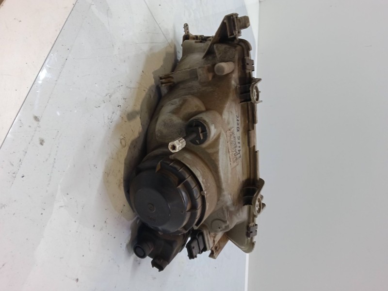 Recambio de faro derecho para saab 9-3 (ys3d) 2.2 tid referencia OEM IAM   
