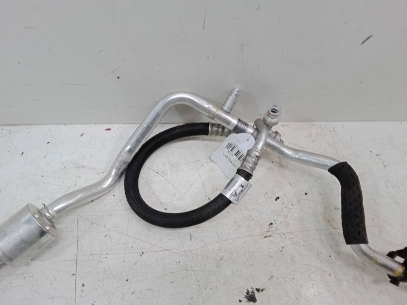 Recambio de tubo baja a/c para opel corsa f (p2jo) 1.2 (68) referencia OEM IAM   