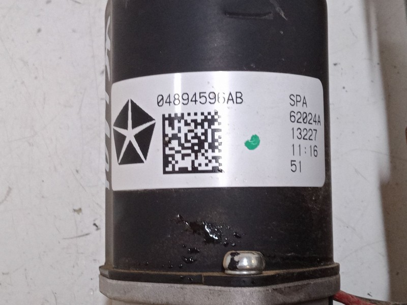 Recambio de motor apertura porton para lancia voyager monospace (404_) 2.8 crd (rt, 53) referencia OEM IAM 04894596AB   Recambio de motor apertura porton para lancia voyager monospace (404_) 2.8 crd (rt, 53) referencia OEM IAM 04894596AB
