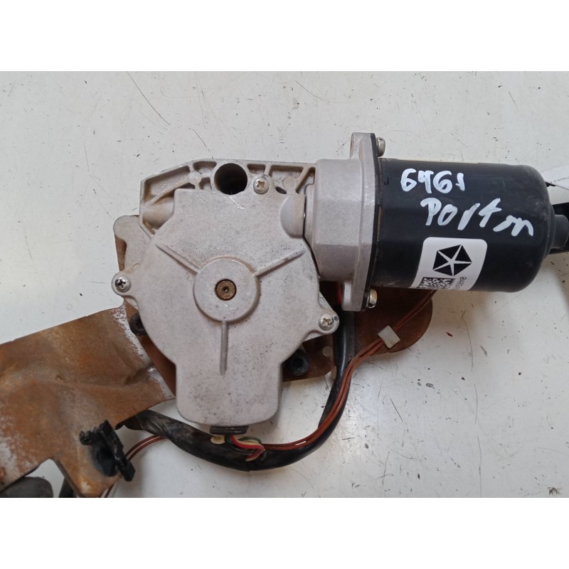 Recambio de motor apertura porton para lancia voyager monospace (404_) 2.8 crd (rt, 53) referencia OEM IAM 04894596AB   Recambio de motor apertura porton para lancia voyager monospace (404_) 2.8 crd (rt, 53) referencia OEM IAM 04894596AB