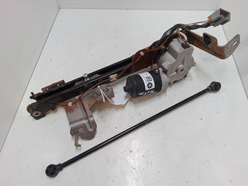 Recambio de motor apertura porton para lancia voyager monospace (404_) 2.8 crd (rt, 53) referencia OEM IAM 04894596AB   Recambio de motor apertura porton para lancia voyager monospace (404_) 2.8 crd (rt, 53) referencia OEM IAM 04894596AB