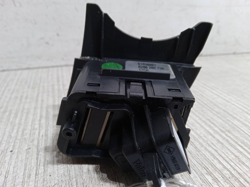 Recambio de regulador velocidad para renault scénic ii (jm0/1_) 1.5 dci (jm1e, jm16) referencia OEM IAM 8200206738  