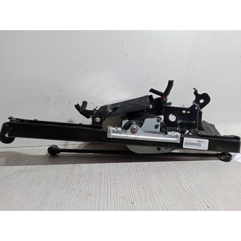 Recambio de amortiguadores electricos maletero/porton para kia carnival / grand carnival iii (vq) 2.9 crdi referencia OEM IAM 81
