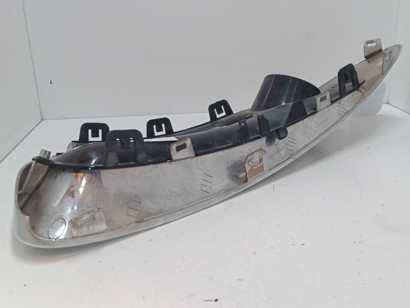 Recambio de moldura paragolpes derecha para renault scénic iii (jz0/1_) 1.5 dci referencia OEM IAM   