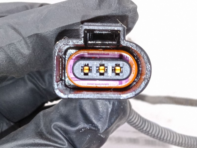 Recambio de conector piloto para audi a3 sportback (8pa) 1.6 fsi referencia OEM IAM   