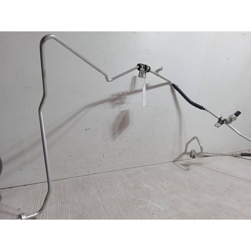 Recambio de tubo alta a/c para renault captur i (j5_, h5_) 1.2 tce 120 referencia OEM IAM 924405098R  