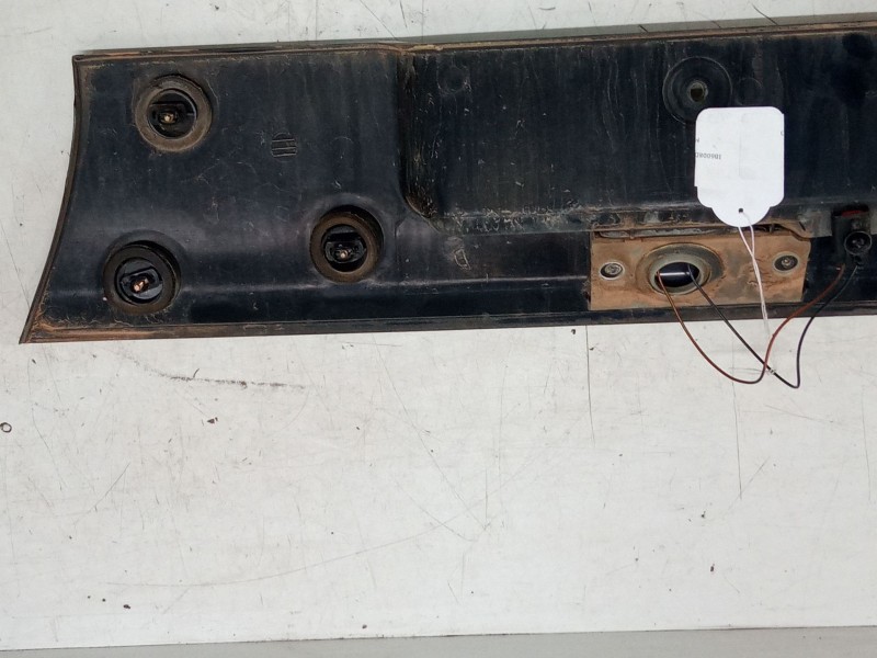 Recambio de moldura central maletero para ford mondeo i sedán (gbp) 1.8 td referencia OEM IAM   