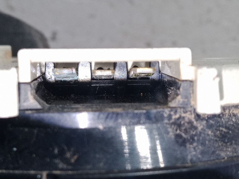 Recambio de motor cristal retrovisor izquierdo para ford mondeo iii sedán (b4y) 2.0 tdci referencia OEM IAM   