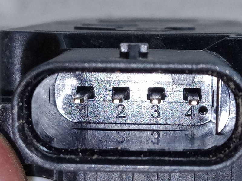 Recambio de motor canalizador aire para opel corsa f (p2jo) 1.2 (68) referencia OEM IAM 5877R1001  