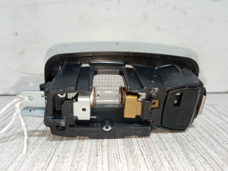 Recambio de luz lateral techo derecha para kia cee´d (jd) 1.6 gt referencia OEM IAM   