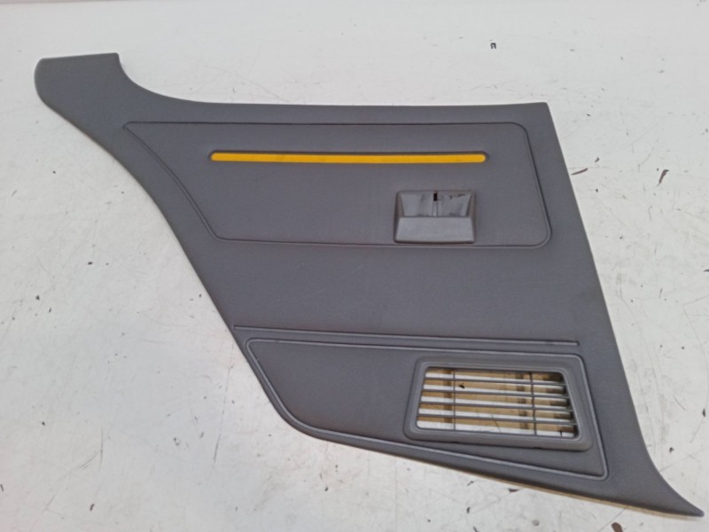 Recambio de guarnecido trasero izquierdo para peugeot 205 ii (20a/c) 1.1 referencia OEM IAM   