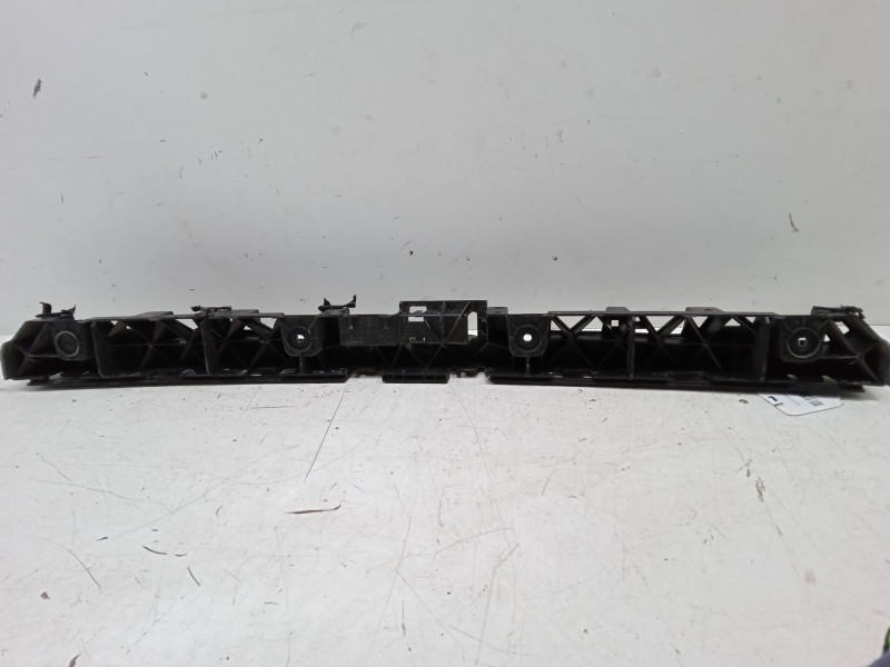 Recambio de guia paragolpes para seat ibiza v (kj1, kjg) 1.6 tdi referencia OEM IAM   