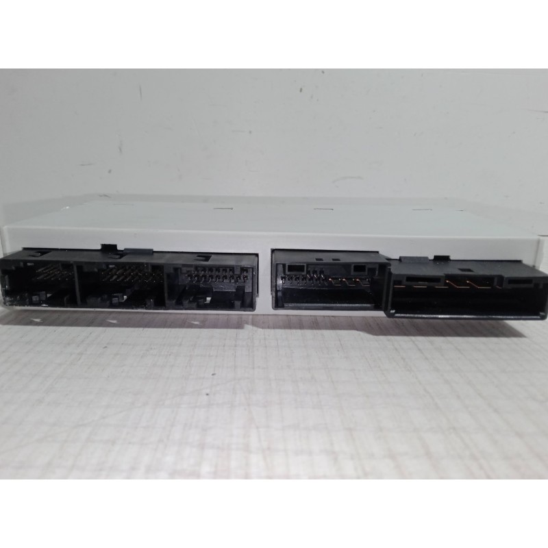 Recambio de centralita cierre delantero izquierdo para bmw 7 (e65, e66, e67) 735 i, li referencia OEM IAM 61.35-6921979.9  