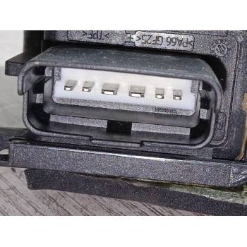ELEVALUNAS ELECTRICO DELANTERO DERECHO 