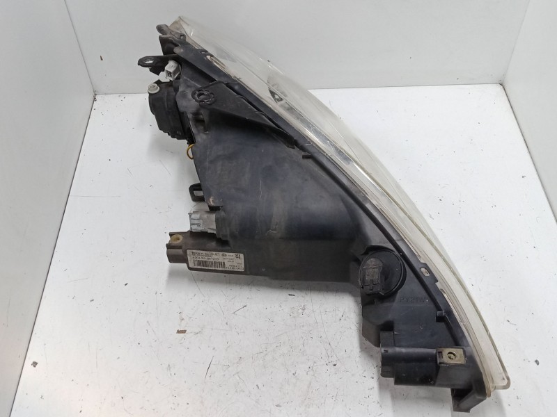 Recambio de faro izquierdo para peugeot 206 hatchback (2a/c) 1.4 i referencia OEM IAM 9628666880  