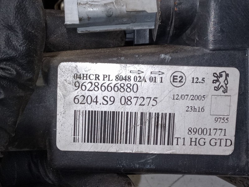 Recambio de faro izquierdo para peugeot 206 hatchback (2a/c) 1.4 i referencia OEM IAM 9628666880  
