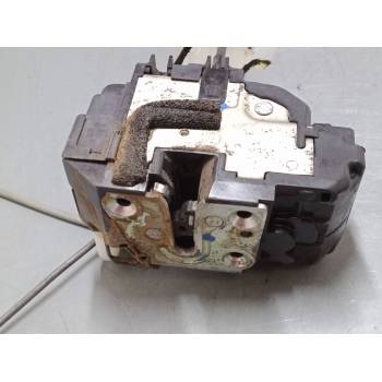 CERRADURA PUERTA DELANTERA IZQUIERDA 
