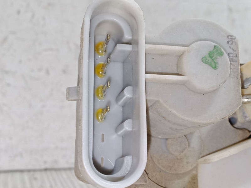 Recambio de cerradura puerta trasera izquierda para fiat punto (188_) 1.2 60 (188.030, .050, .130, .150, .230, .250) referencia 