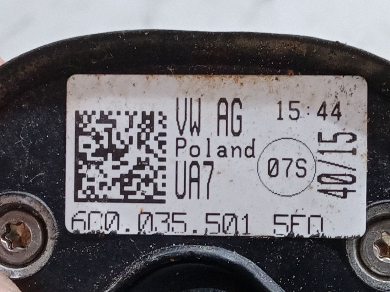 Recambio de base de antena para volkswagen polo v (6r1, 6c1) 1.0 referencia OEM IAM 6C0035501  