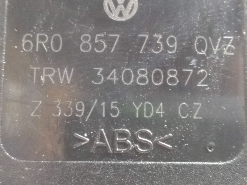 Recambio de anclaje cinturon trasero izquierdo para volkswagen polo v (6r1, 6c1) 1.0 referencia OEM IAM 6R0857739QVZ  
