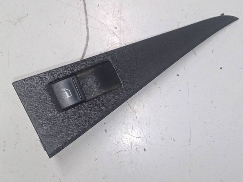 MANDO ELEVALUNAS TRASERO DERECHO PBT GF20 