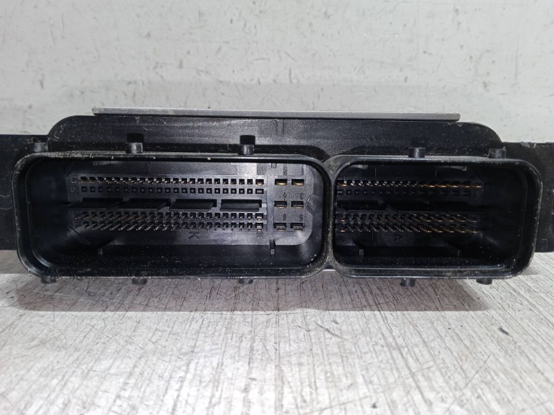 Recambio de centralita motor uce para volkswagen polo v (6r1, 6c1) 1.0 referencia OEM IAM 04C907309J  