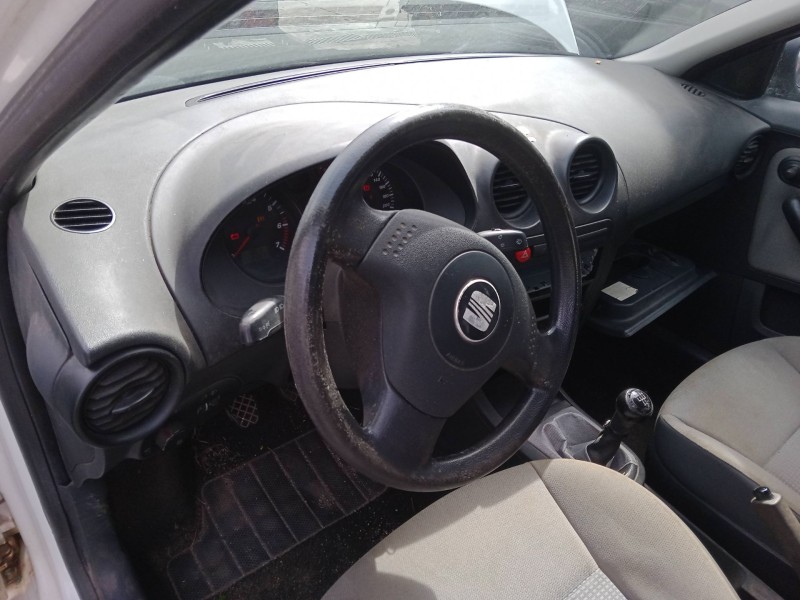 seat ibiza iii (6l1) del año 2004