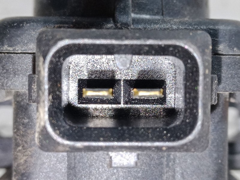 Recambio de valvula vacio para opel zafira / zafira family b (a05) 1.9 cdti (m75) referencia OEM IAM 4534375  