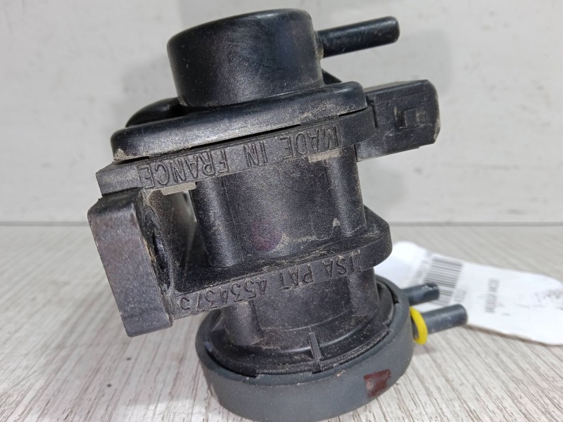 Recambio de valvula vacio para opel zafira / zafira family b (a05) 1.9 cdti (m75) referencia OEM IAM 4534375  