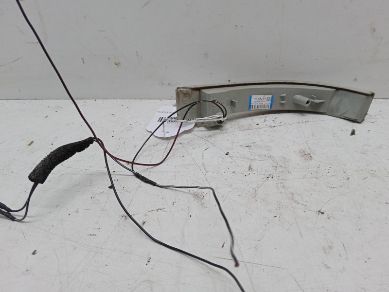 Recambio de intermitente retrovisor izquierdo para kia soul ii (ps) 1.6 crdi 136 referencia OEM IAM   