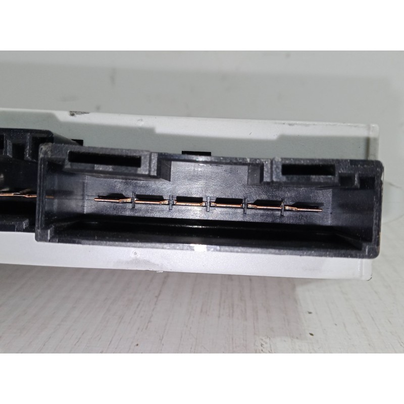 Recambio de modulo control puerta para bmw 7 (e65, e66, e67) 735 i, li referencia OEM IAM 6135692198195WK48001  