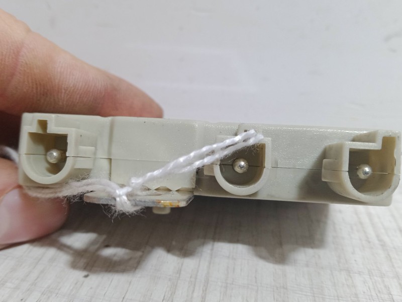 Recambio de amplificador antena para bmw 7 (e65, e66, e67) 735 i, li referencia OEM IAM 8368205  