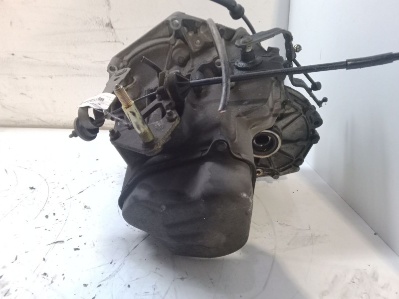Recambio de caja de cambios manual de 4 velocidades para peugeot 205 ii (20a/c) 1.1 referencia OEM IAM   