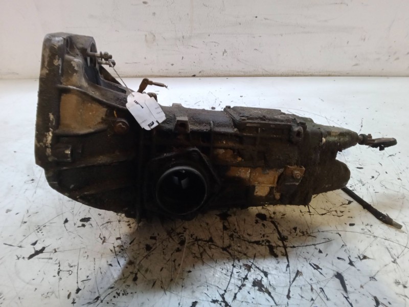 Recambio de caja de cambios manual de 4 velocidades para seat 600 (110b) 0.8 referencia OEM IAM 100D106  