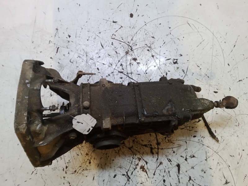 Recambio de caja de cambios manual de 4 velocidades para seat 600 (110b) 0.8 referencia OEM IAM 100D106  