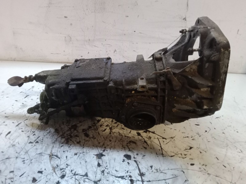 Recambio de caja de cambios manual de 4 velocidades para seat 600 (110b) 0.8 referencia OEM IAM 100D106  