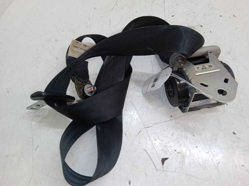 Recambio de cinturon seguridad delantero derecho para mazda 3 sedán (bk) 1.6 di turbo (bk12y) referencia OEM IAM   