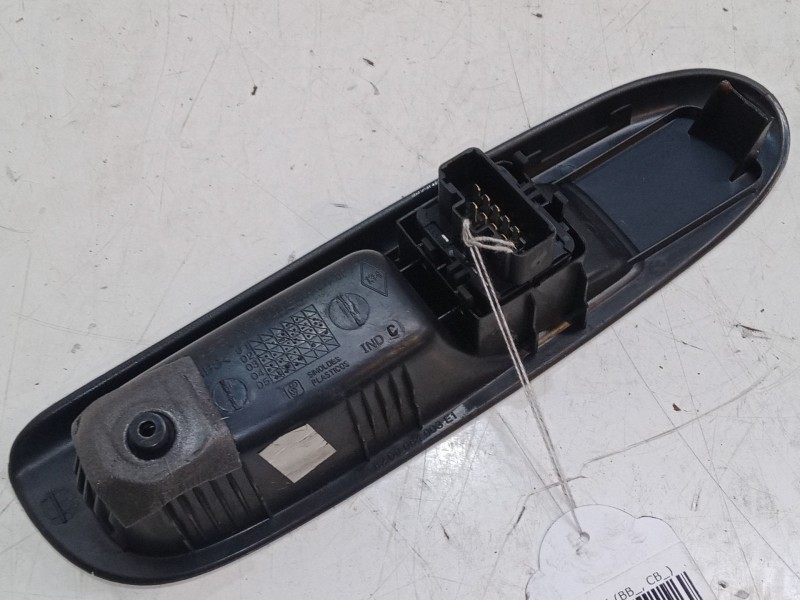 Recambio de mando elevalunas delantero izquierdo para renault clio ii (bb_, cb_) 1.2 16v (bb05, bb0w, bb11, bb27, bb2t, bb2u, bb