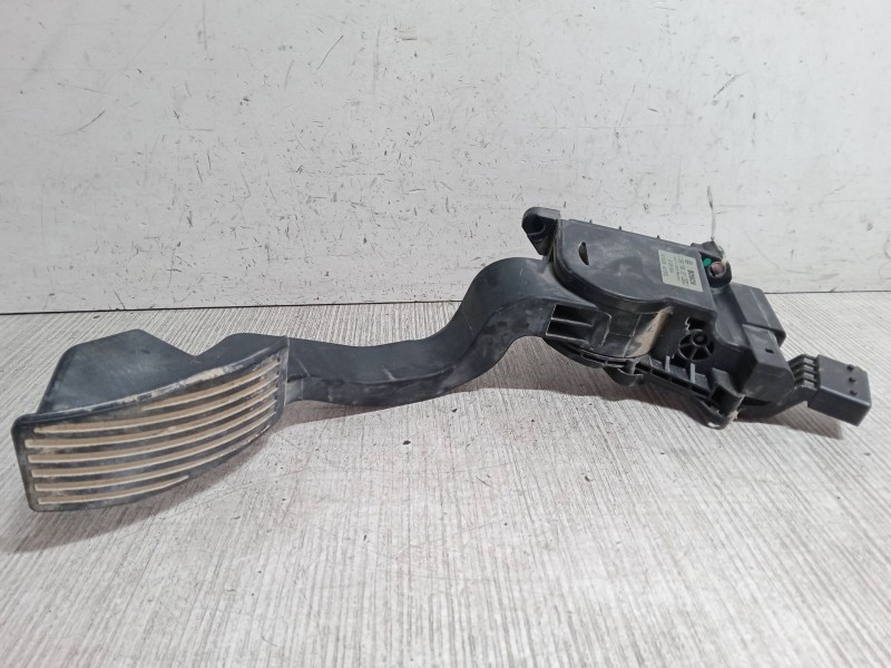 Recambio de pedal acelerador para fiat doblo cargo (263_) 1.3 d multijet referencia OEM IAM 51831864  