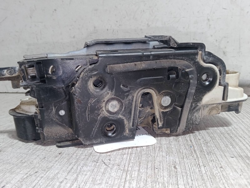 Recambio de cerradura puerta delantera izquierda para volkswagen polo v (6r1, 6c1) 1.0 referencia OEM IAM 5K1837015E  