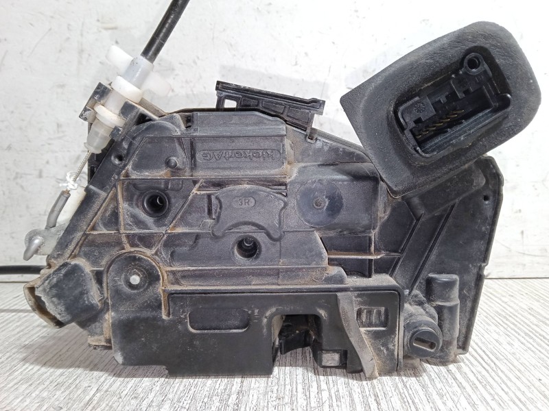 Recambio de cerradura puerta trasera derecha para volkswagen polo v (6r1, 6c1) 1.0 referencia OEM IAM 6R4839016A  