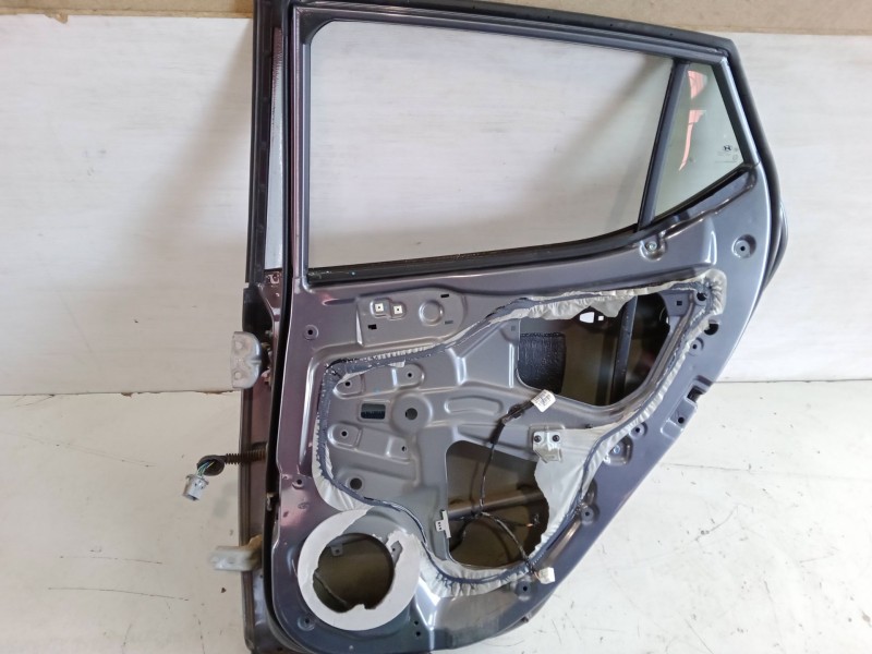 Recambio de puerta trasera derecha para hyundai i10 ii (ba, ia) 1.0 referencia OEM IAM 77004B9010  